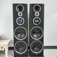 باند اسپیکر ایستاده