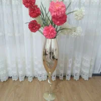 کلدان با ۵ شاخه کل درحد نو|گل مصنوعی|اردبیل, |دیوار