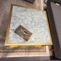 میز وسط دو طبقه طلایی