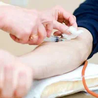 استخدام اموزش نمونه گیری تکنسین آزمایشگاه تزریقات