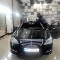 شیشه اتومبیل مدرن