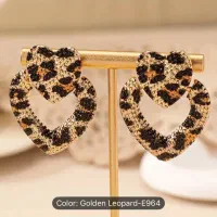 گوشواره پلنگی