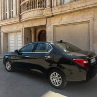 دنا پلاس مشکی سانروف دار