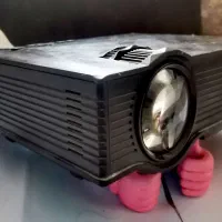 ویدیو پرژکتور unic