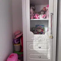 تخت و کمد کودک