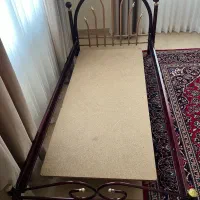تخت تک نفره فرفوژه با کفی