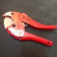 قیچی لوله pvc