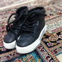 کفش|کیف، کفش، کمربند|چناران, |دیوار