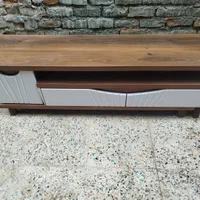 زیر تلویزیون