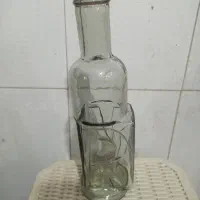 بطری شیشه ایی شیک
