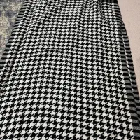 شال چهارخونه|لباس|بابل, |دیوار