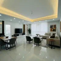 60متـر نوســاز سـراسـر پـنجـره سـنـدامـاده فول