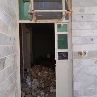 دوتا پنجره آهنی و درب پذیرایی فوق سنگین|مصالح و تجهیزات ساختمان|اشتهارد, |دیوار