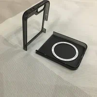 ۳ عدد قاب گوشی z flip 6 سامسونگ|لوازم جانبی موبایل و تبلت|تهران, ارم|دیوار