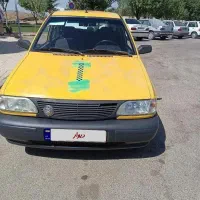 تاکسی پراید