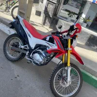 مدل ۴۰۴ کم کار معاوضه با خودرو