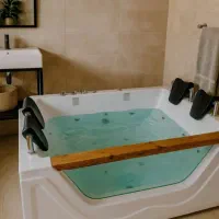 وان و جکوزی|لوازم حمام|رباط‌کریم, شهرک صنعتی نصیرآباد|دیوار