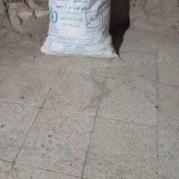 یک عدد گونی نان خشک