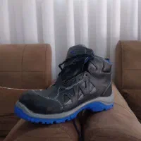 کفش ایمنی وکار