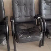 میز صندلی فوق تمیز