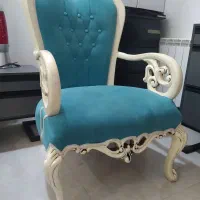 مبل کلاسیک نیم ست با میز|مبلمان خانگی و میز عسلی|رشت, دیلمان|دیوار