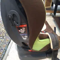 صندلی بچه