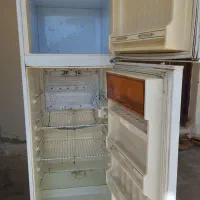 فروش یک دستگاه یخچال فریزر