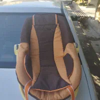 فروش صندلی کودک( کریر) سالم و تمیز|تخت و صندلی بچه|شیراز, شهرک گلدشت حافظ‎|دیوار