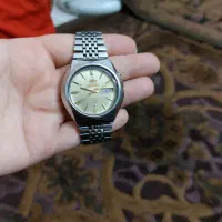 ساعت خودکار اورینت