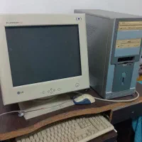 کامپیوتر قدیمی سالم