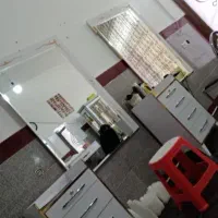 اینه و کنسول مخصوص ارایشگاه