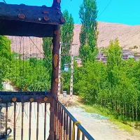 ویلا طرحه بوم گردی روی سده آزاد|اجارهٔ کوتاهمدت ویلا و باغ|سنندج, |دیوار