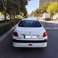 پژو ۲۰۶ v8 مدل ۹۸