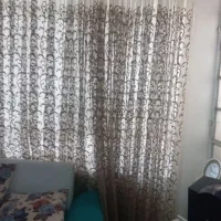 پرده حریربدون پارگی کاملا سالم باآستر