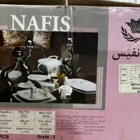 سرویس چینی نفیس ۵۲ پارچه ی نفیس  به فروش میرسد
