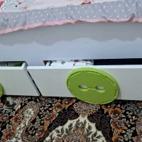 تخت خواب سایز ۱۳۰ در ۷۰|تخت و سرویس خواب|بابل, |دیوار