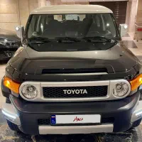 تویوتا اف جی کروز 2011