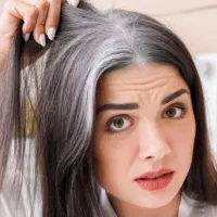 سیاه شدن موی سفید سر