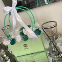 کادو ماندگار روز مادر|گل مصنوعی|اراک, |دیوار