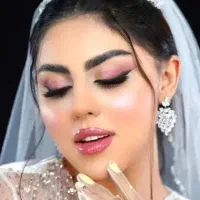 *تخفیف ویژه میکاپ و شینیون*