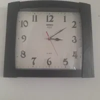 ساعت دیواری