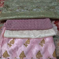 چند قواره پارچه