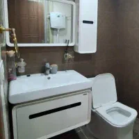 ۲ عدد توالت فرنگی و ۲ عدد روشویی اینه و باکس