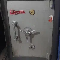 گاوصندوق زرین کاوه ابعاد 60در 70 در 60