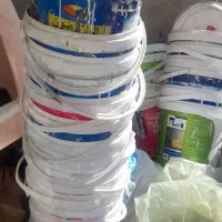 سطل رنگ خالی