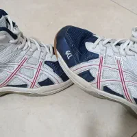 کفش اسیکس ویتنامی سالنی در حد نو سایز ۳۸