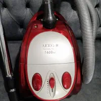 جاروبرقی AEEG درحد نو