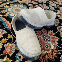 گیوه بچگانه