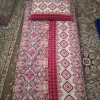 ۱۲ عدد رو بالشت ۱۰ عدد رو تشک