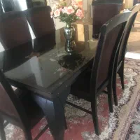 میز غذاخوری